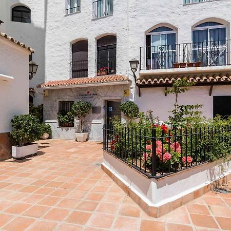 Puerto Banus Luxurious Apartment In The Heart Of The Port 마르베야 외부 사진