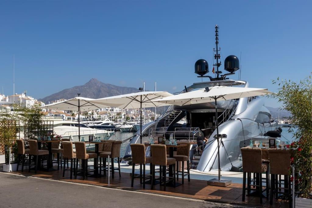 Puerto Banus Luxurious Apartment In The Heart Of The Port 마르베야 외부 사진
