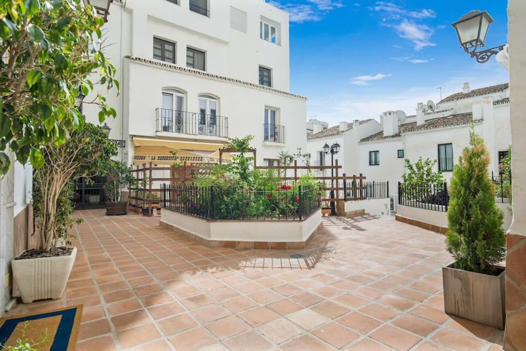 Puerto Banus Luxurious Apartment In The Heart Of The Port 마르베야 외부 사진