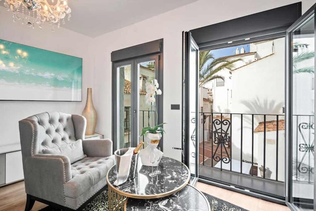 Puerto Banus Luxurious Apartment In The Heart Of The Port 마르베야 외부 사진